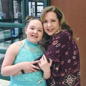 Meet your Posher, Cynthia